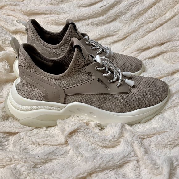 Steve Madden Myles Taupe Chunky Sneakers Comfortable Neutral Athletic Shoes 11M - Picture 5 of 10